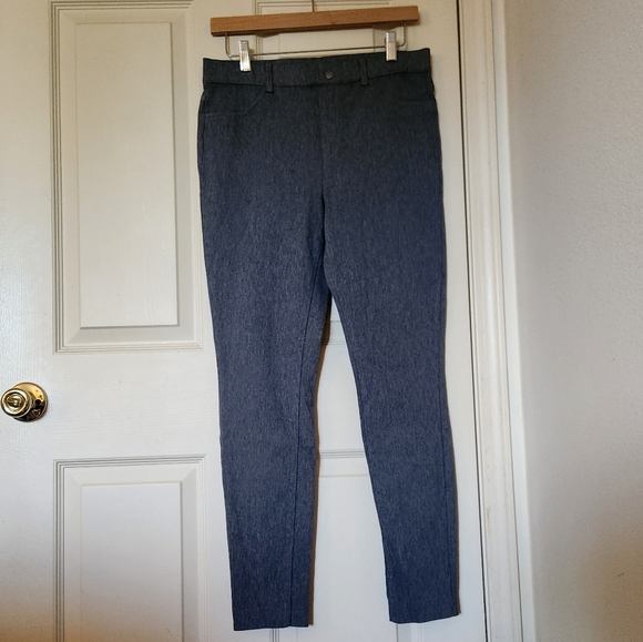 Uniqlo heattech dark gray pants - Picture 1 of 5